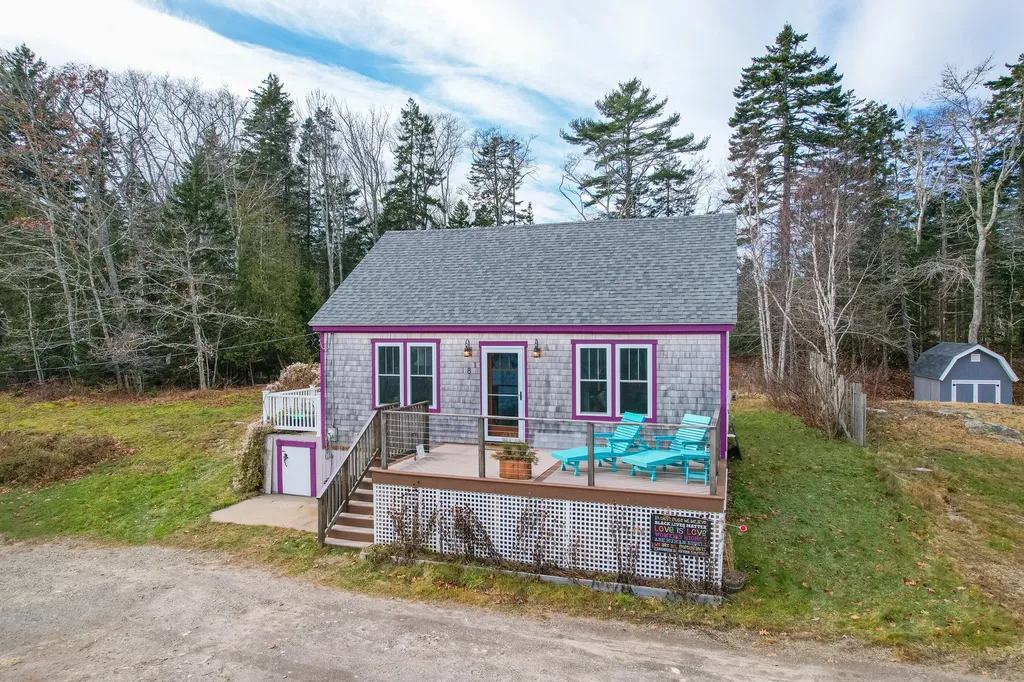 8 Sunrise Lane Harpswell ME 04079