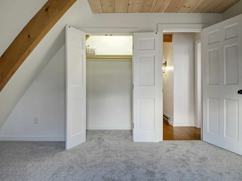 6 Dodge Mountain Road Rockland ME 04841