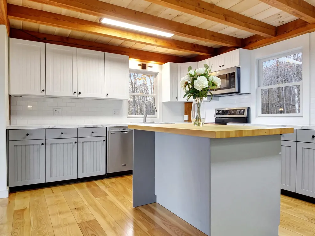 6 Dodge Mountain Road Rockland ME 04841