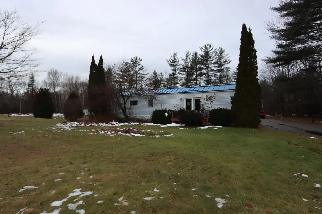18 Boterf Drive Belgrade ME 04917