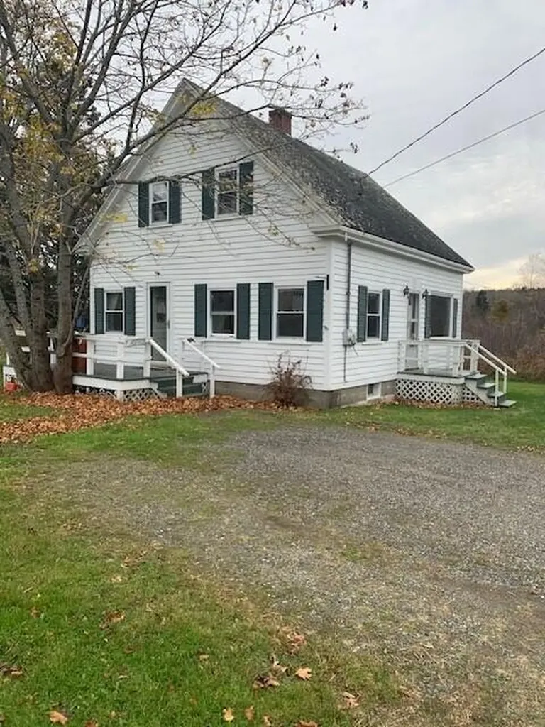 694 Spruce Head Road Saint George ME 04859