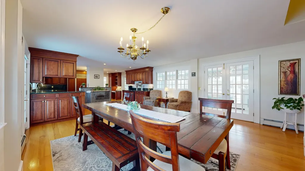 556 E Oxford Road Oxford ME 04270