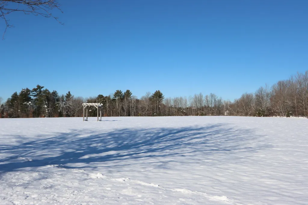 556 E Oxford Road Oxford ME 04270
