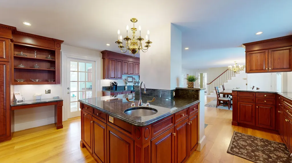 556 E Oxford Road Oxford ME 04270