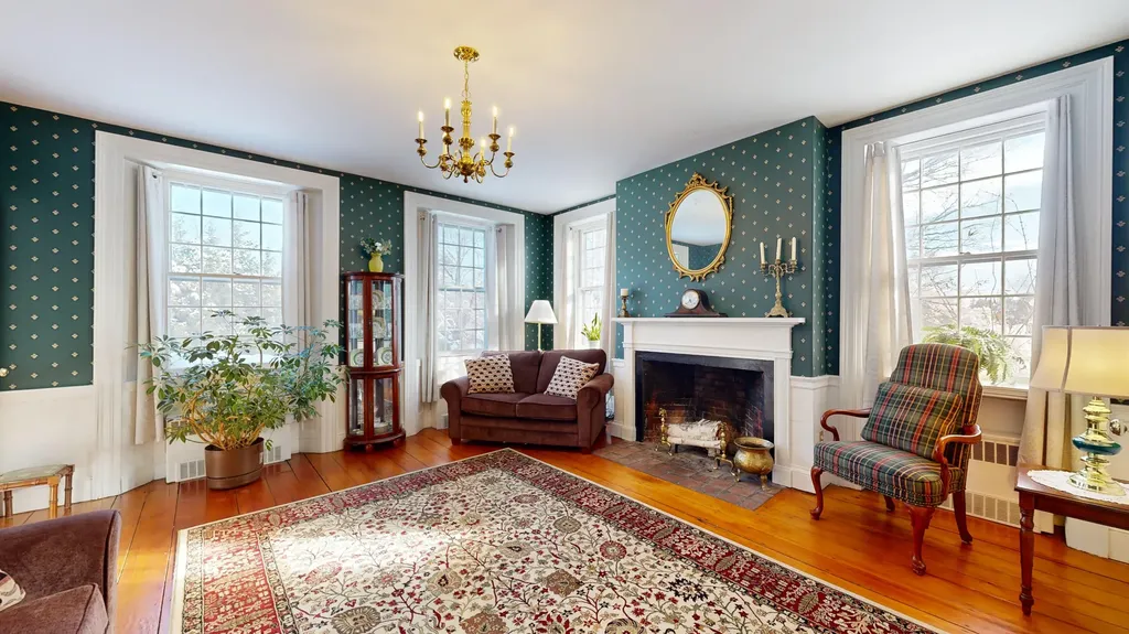 556 E Oxford Road Oxford ME 04270