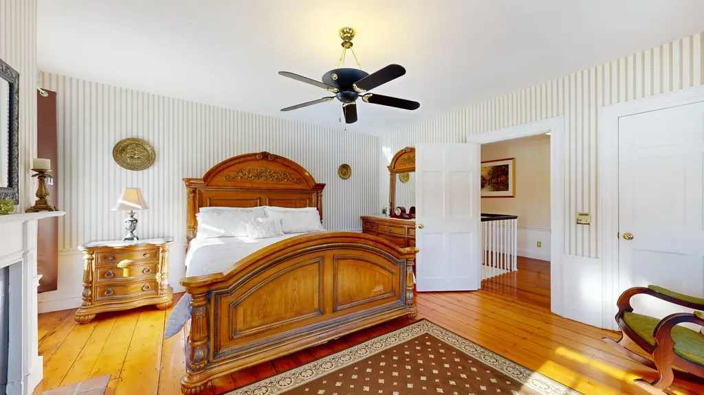 556 E Oxford Road Oxford ME 04270