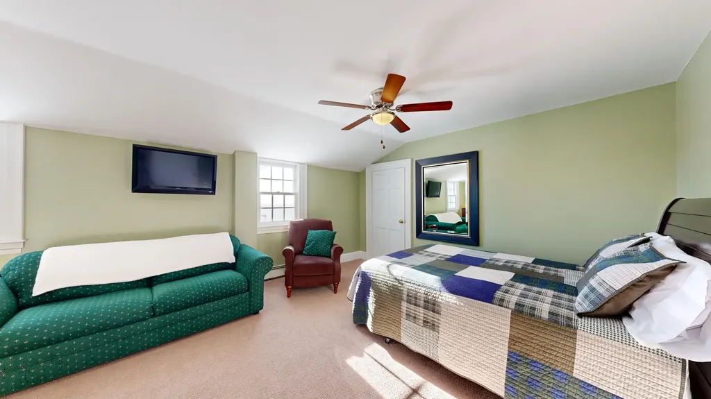 556 E Oxford Road Oxford ME 04270