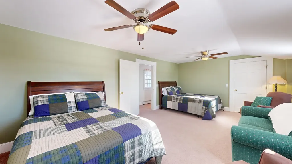 556 E Oxford Road Oxford ME 04270