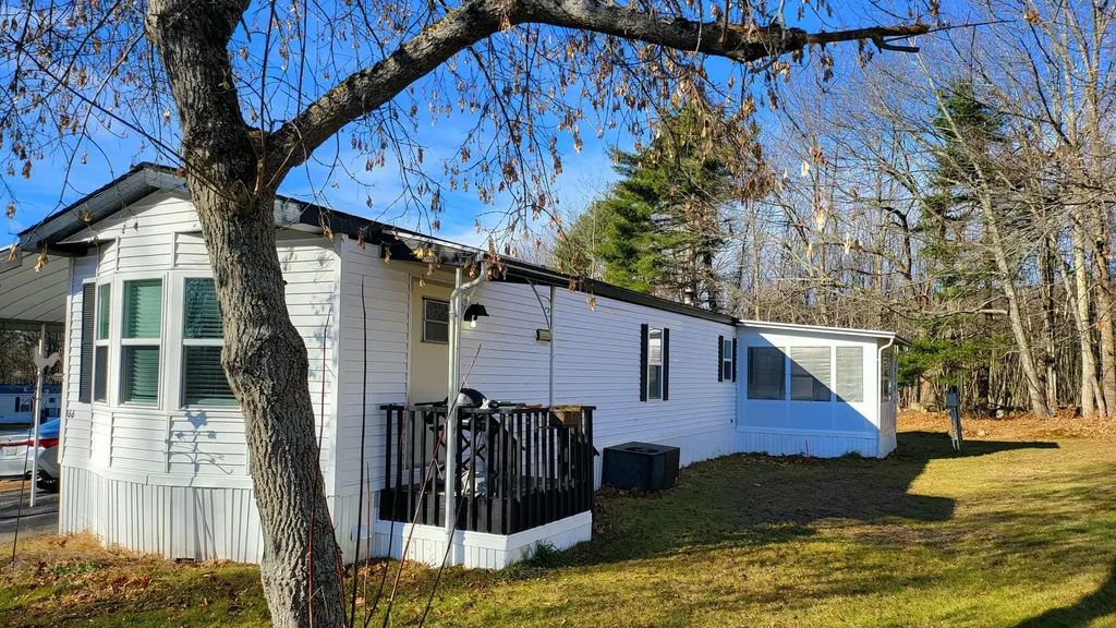 66 Pine Hill Mobile Home Park Berwick ME 03901
