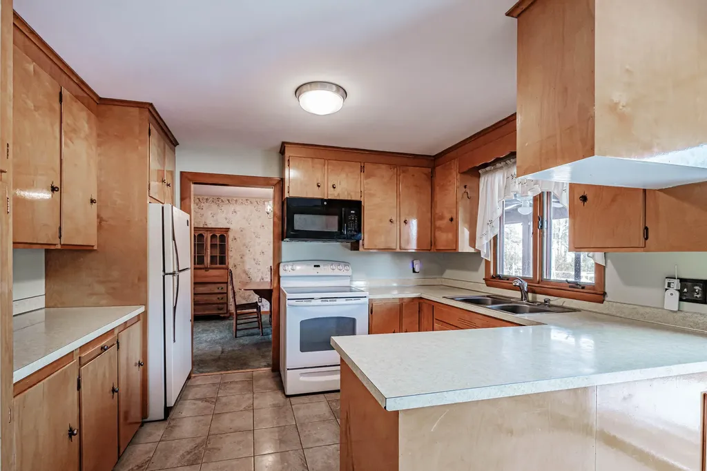 173 Myrtle Street Westbrook ME 04092