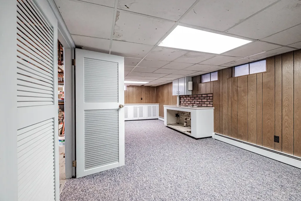 173 Myrtle Street Westbrook ME 04092