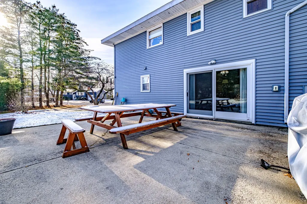 173 Myrtle Street Westbrook ME 04092