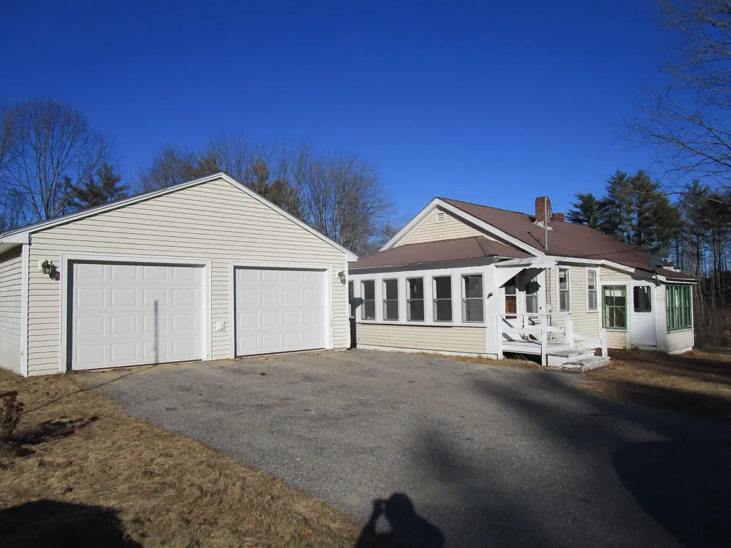 111 Pottle Road Oxford ME 04270