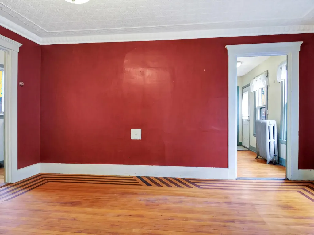 8 Morrill Street Winthrop ME 04364