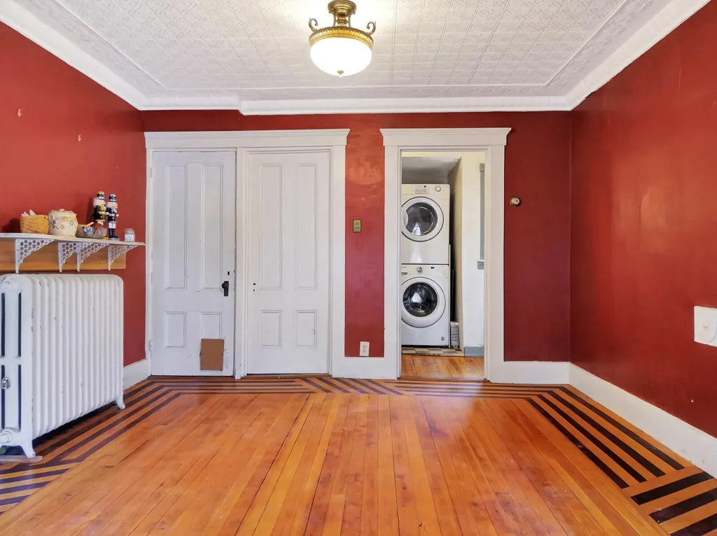 8 Morrill Street Winthrop ME 04364