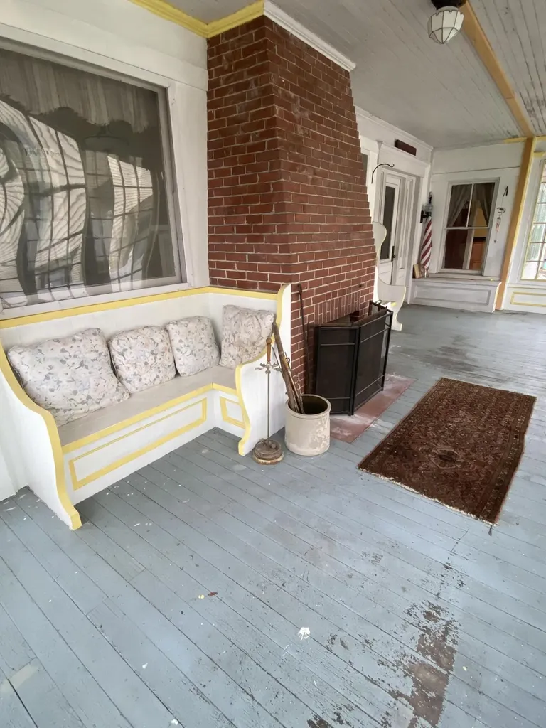 8 Morrill Street Winthrop ME 04364