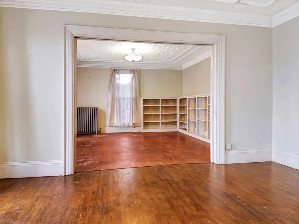8 Morrill Street Winthrop ME 04364