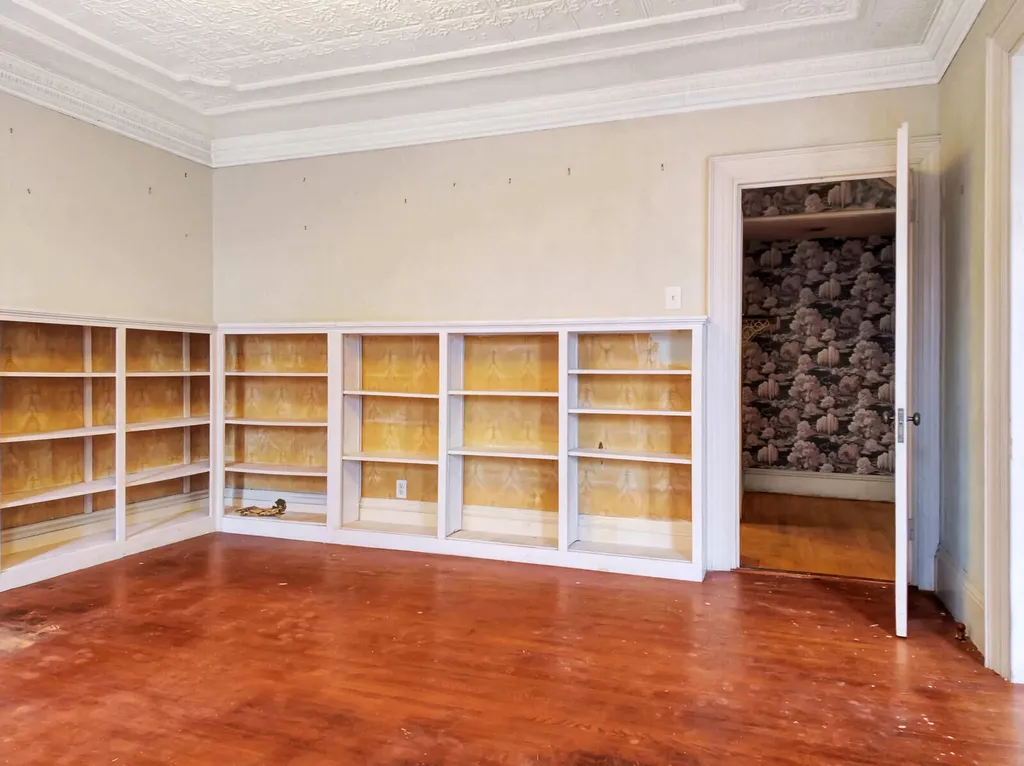 8 Morrill Street Winthrop ME 04364