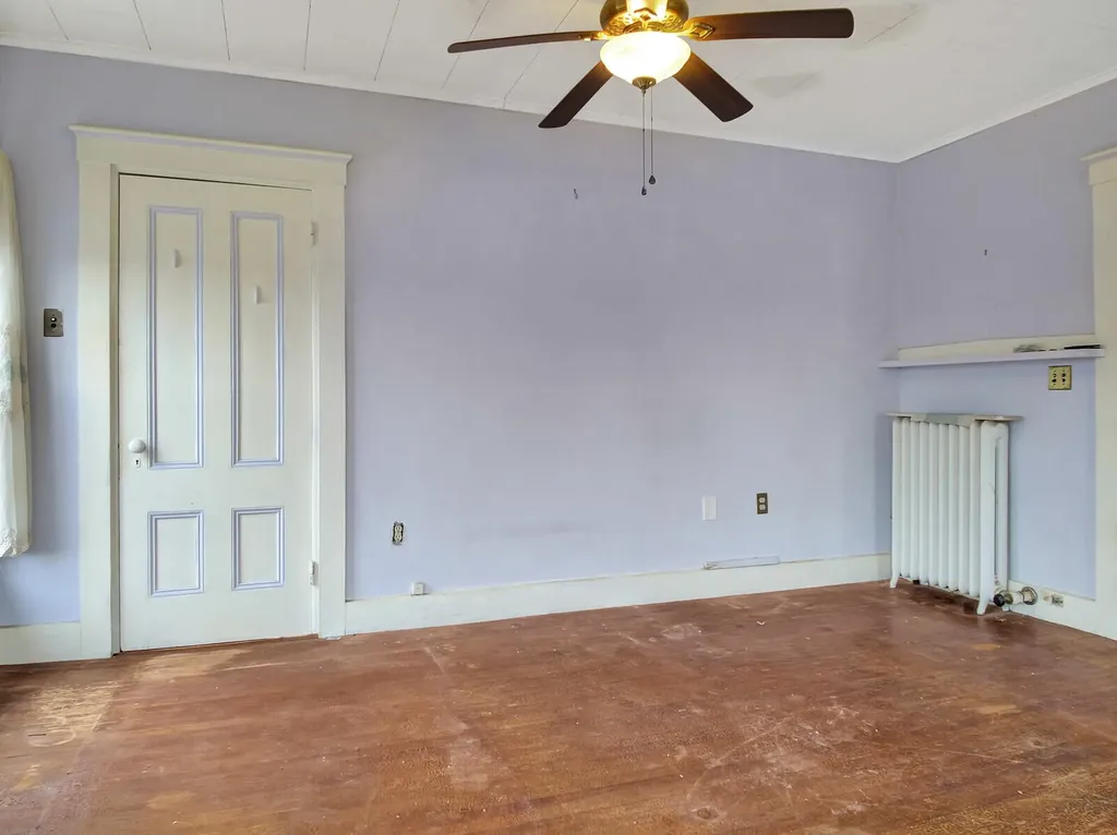 8 Morrill Street Winthrop ME 04364