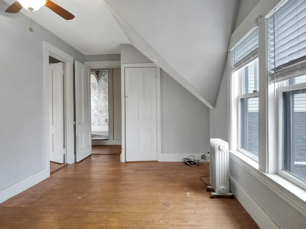 8 Morrill Street Winthrop ME 04364