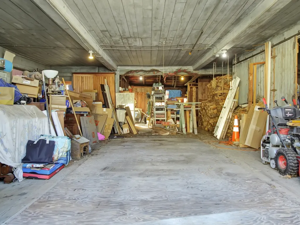 8 Morrill Street Winthrop ME 04364