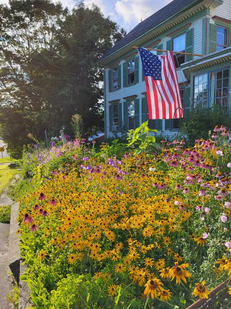 8 Morrill Street Winthrop ME 04364