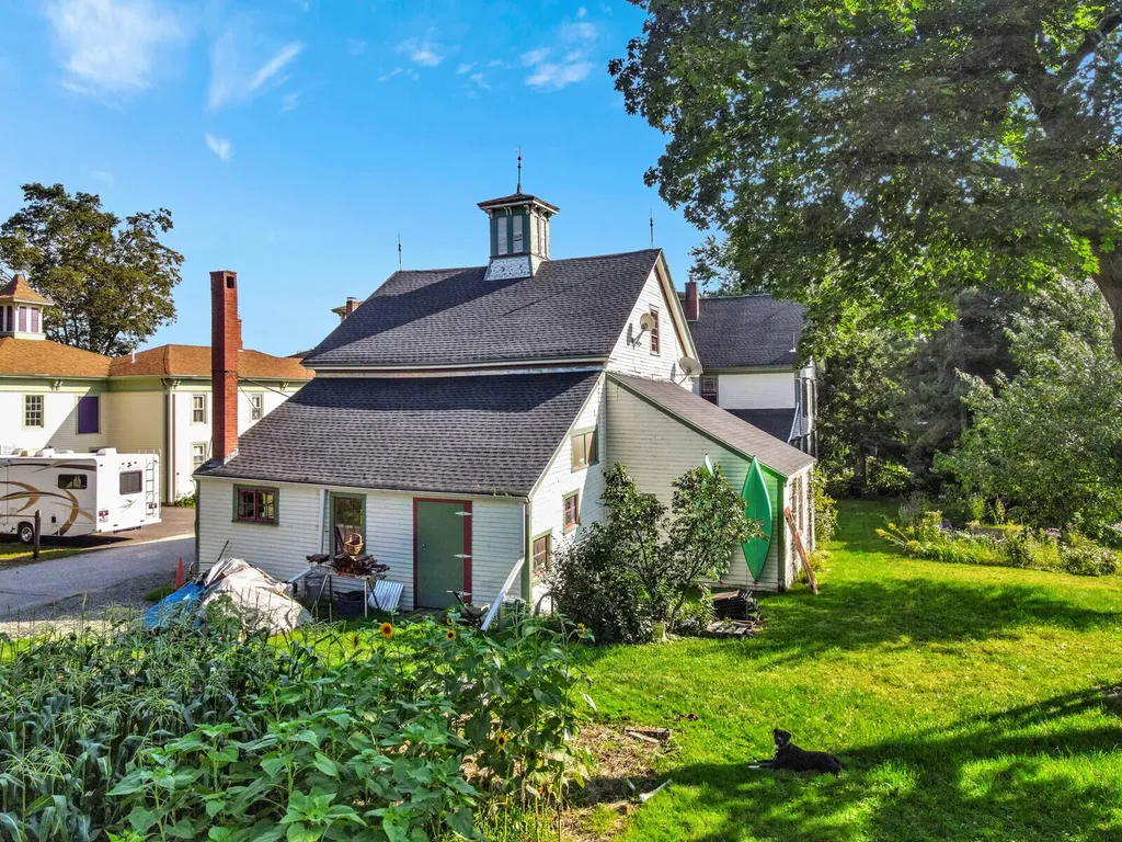 8 Morrill Street Winthrop ME 04364