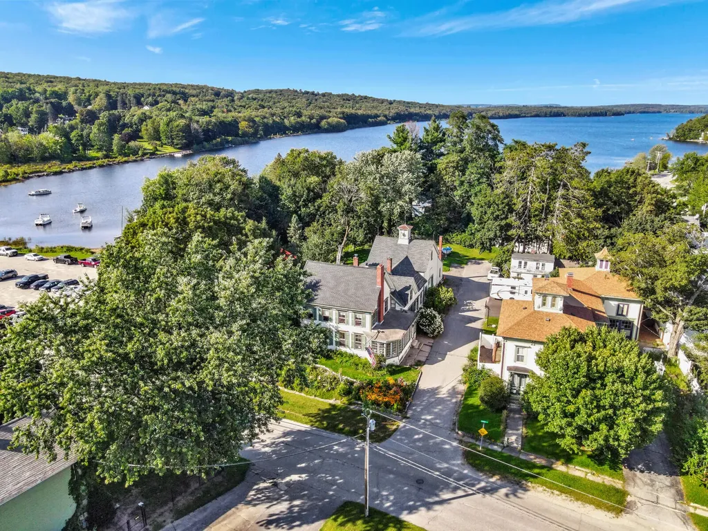 8 Morrill Street Winthrop ME 04364