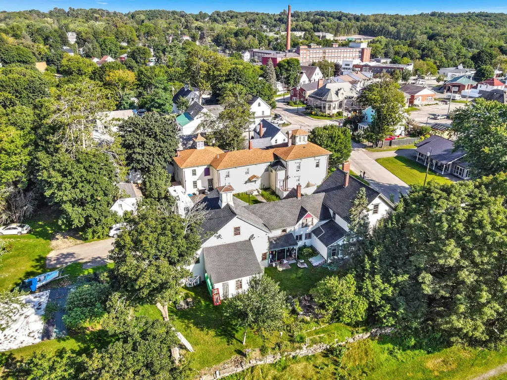 8 Morrill Street Winthrop ME 04364