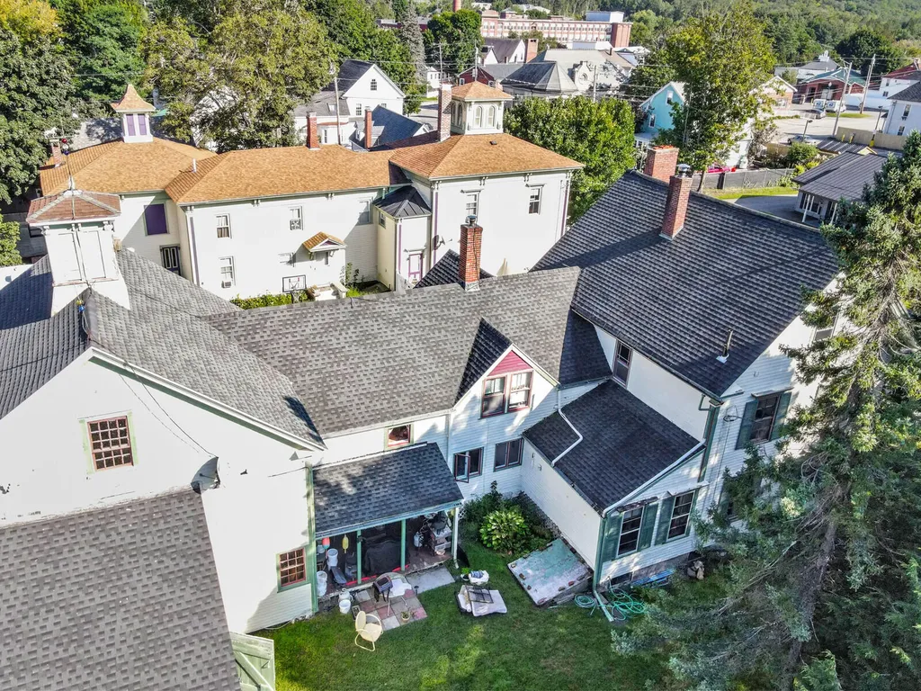 8 Morrill Street Winthrop ME 04364