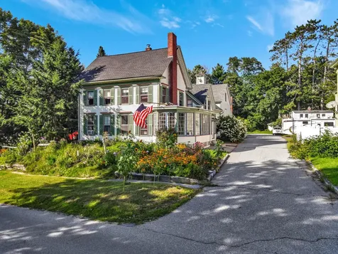 8 Morrill Street Winthrop ME 04364