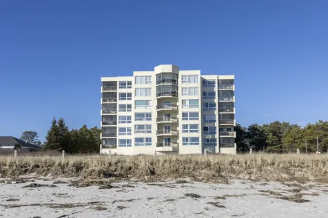 215 E Grand Avenue Old Orchard Beach ME 04064