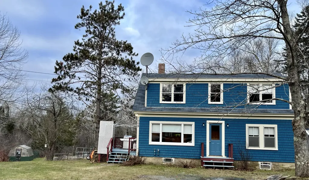 1009 Cape Rosier Road Brooksville ME 04642