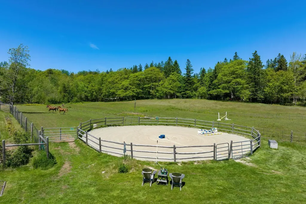 72 Bartlett's Landing Road Mount Desert ME 04660