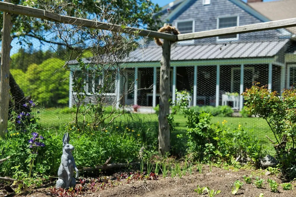 72 Bartlett's Landing Road Mount Desert ME 04660