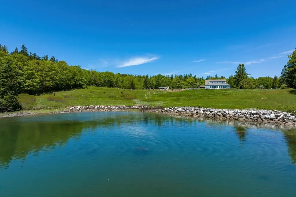 72 Bartlett's Landing Road Mount Desert ME 04660