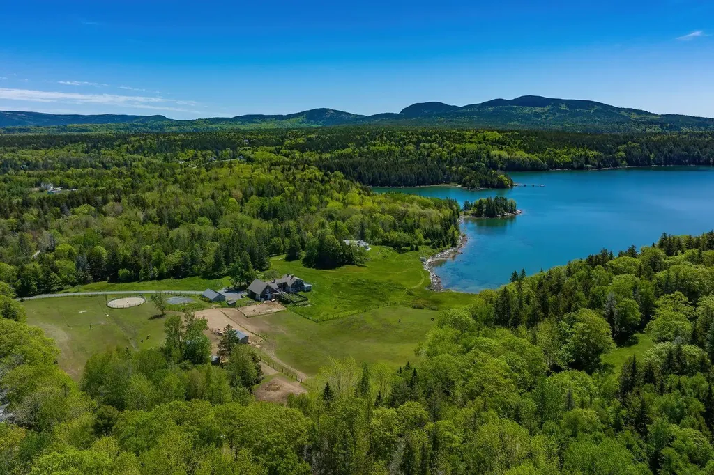 72 Bartlett's Landing Road Mount Desert ME 04660
