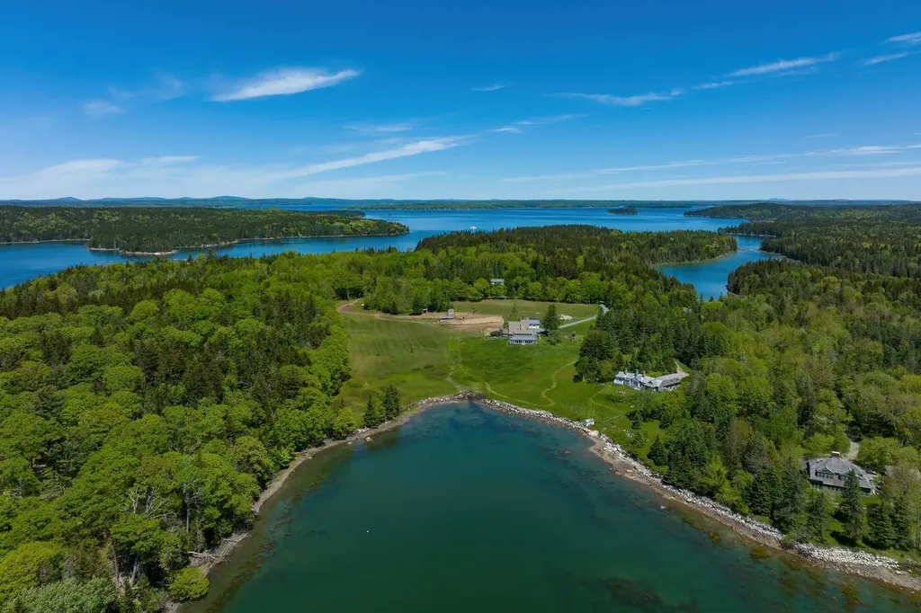 72 Bartlett's Landing Road Mount Desert ME 04660