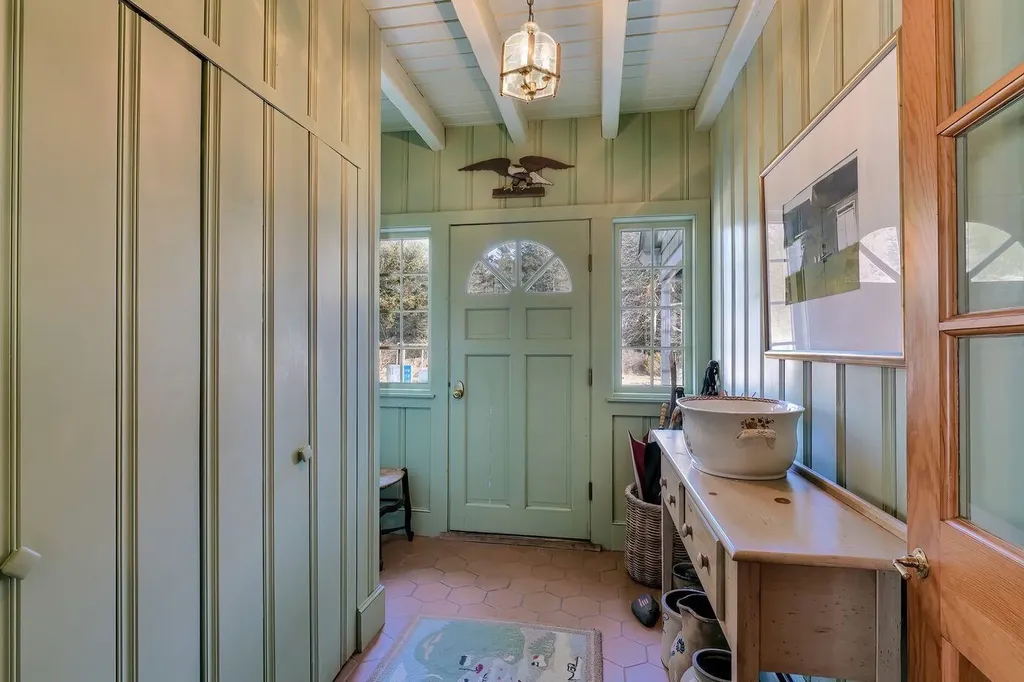 72 Bartlett's Landing Road Mount Desert ME 04660