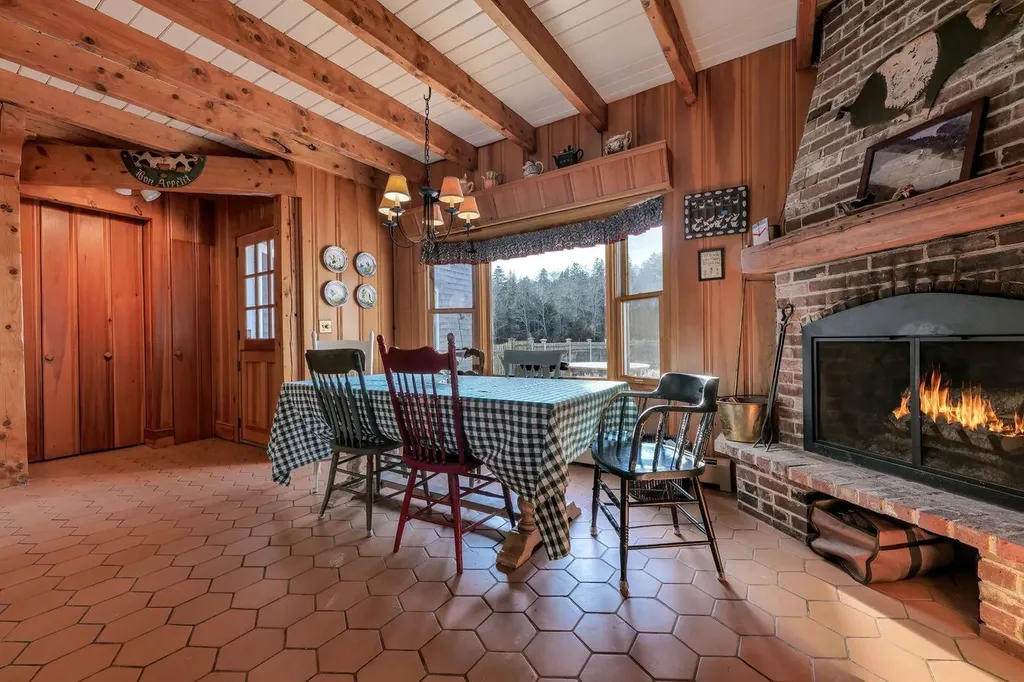 72 Bartlett's Landing Road Mount Desert ME 04660