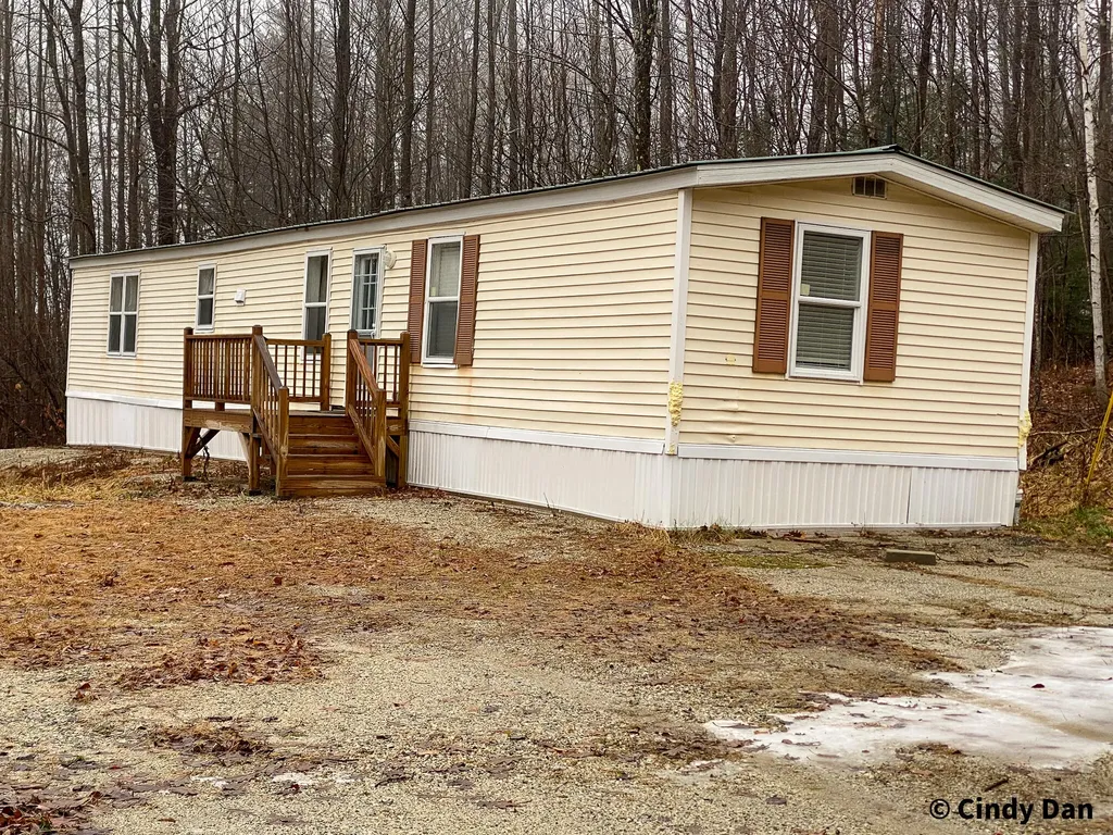 120 Bradbury Hill Road Minot ME 04258