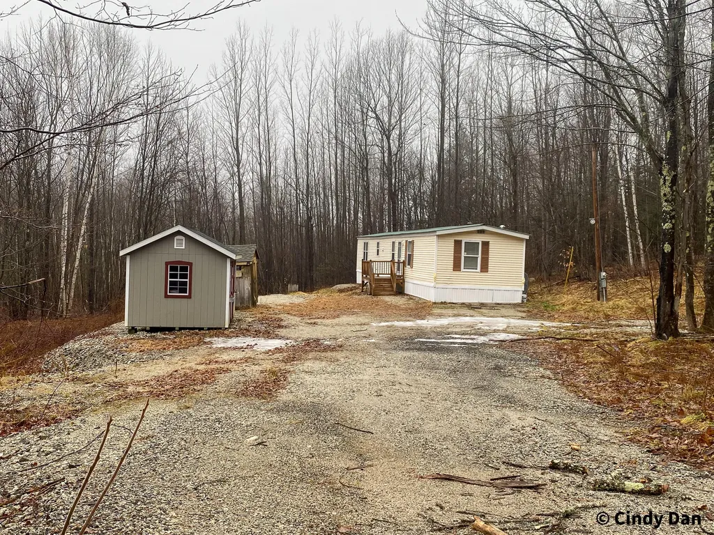 120 Bradbury Hill Road Minot ME 04258