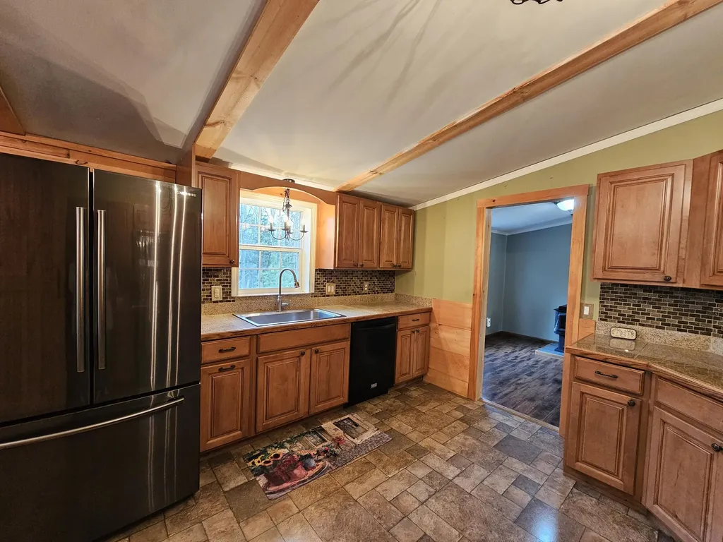 1383 Moosehead Trail Plymouth ME 04969