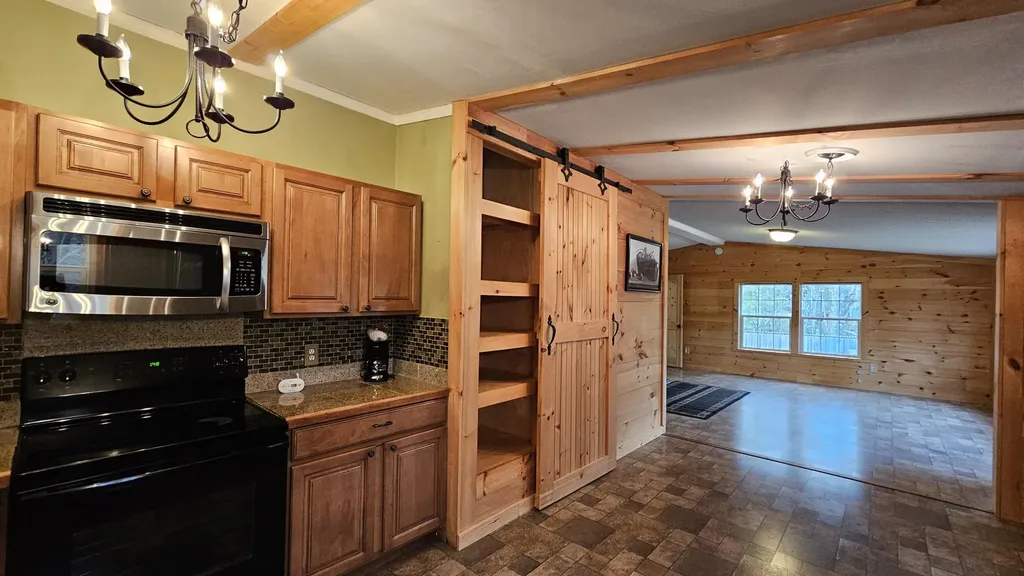 1383 Moosehead Trail Plymouth ME 04969