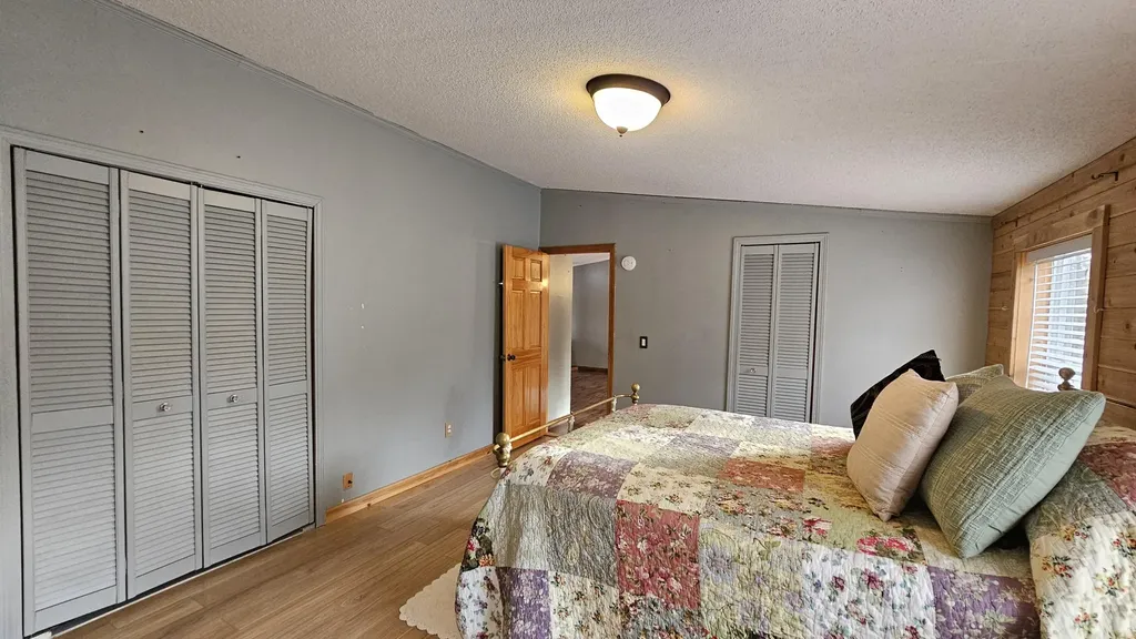 1383 Moosehead Trail Plymouth ME 04969