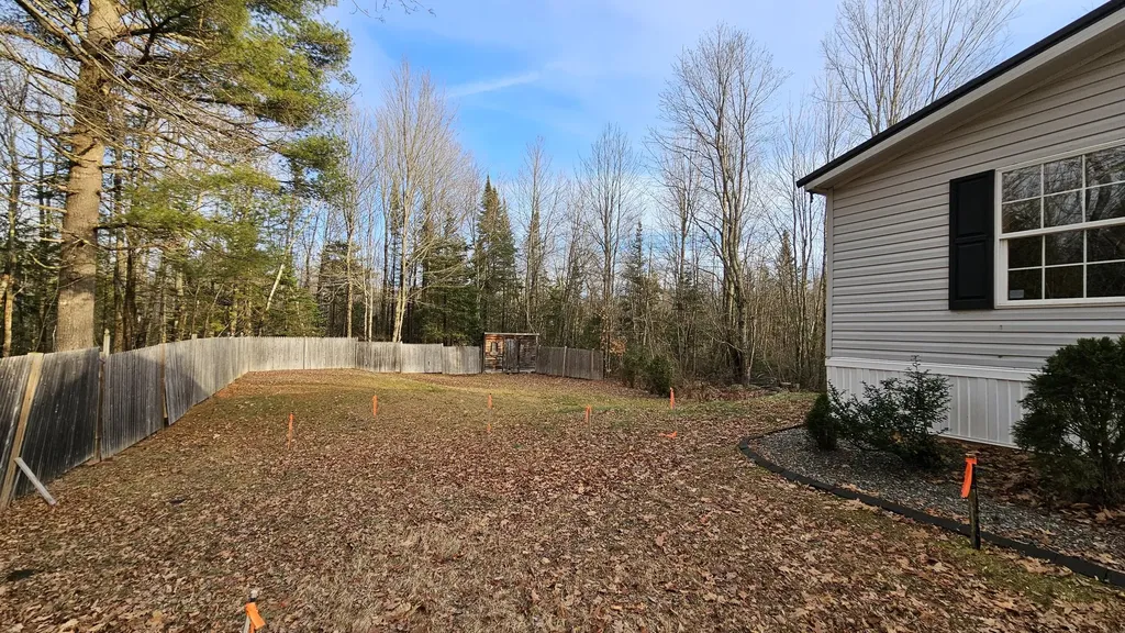 1383 Moosehead Trail Plymouth ME 04969