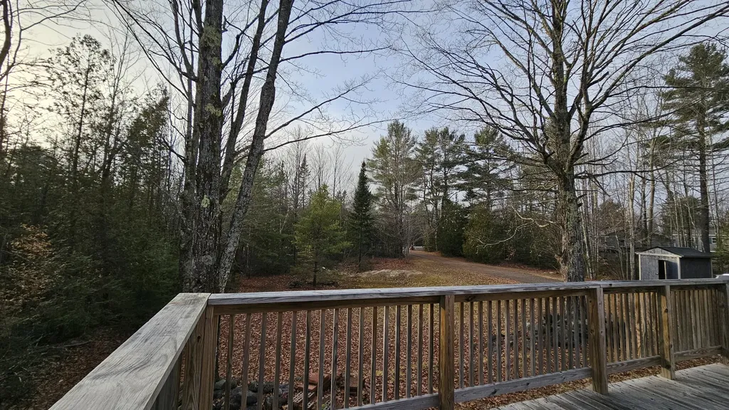 1383 Moosehead Trail Plymouth ME 04969