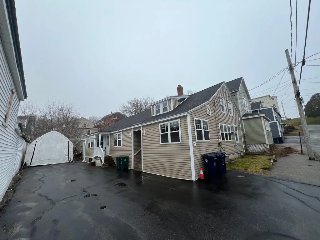 5 Windsor Lane Biddeford ME 04005