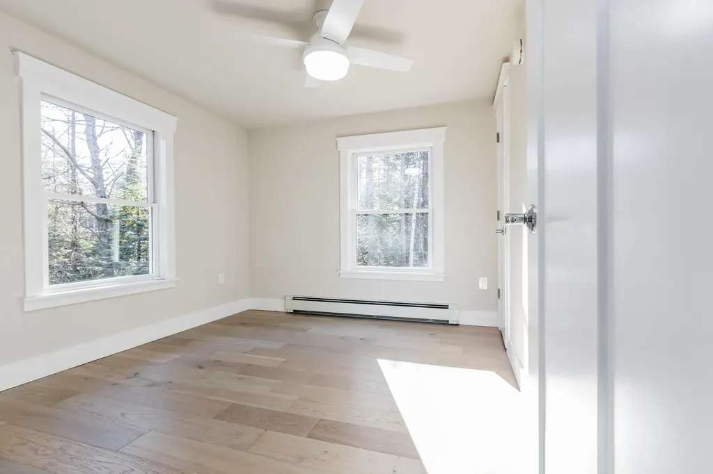 86 Middle Bay Road Brunswick ME 04011