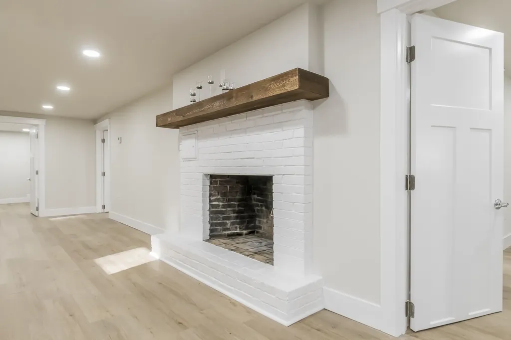 86 Middle Bay Road Brunswick ME 04011